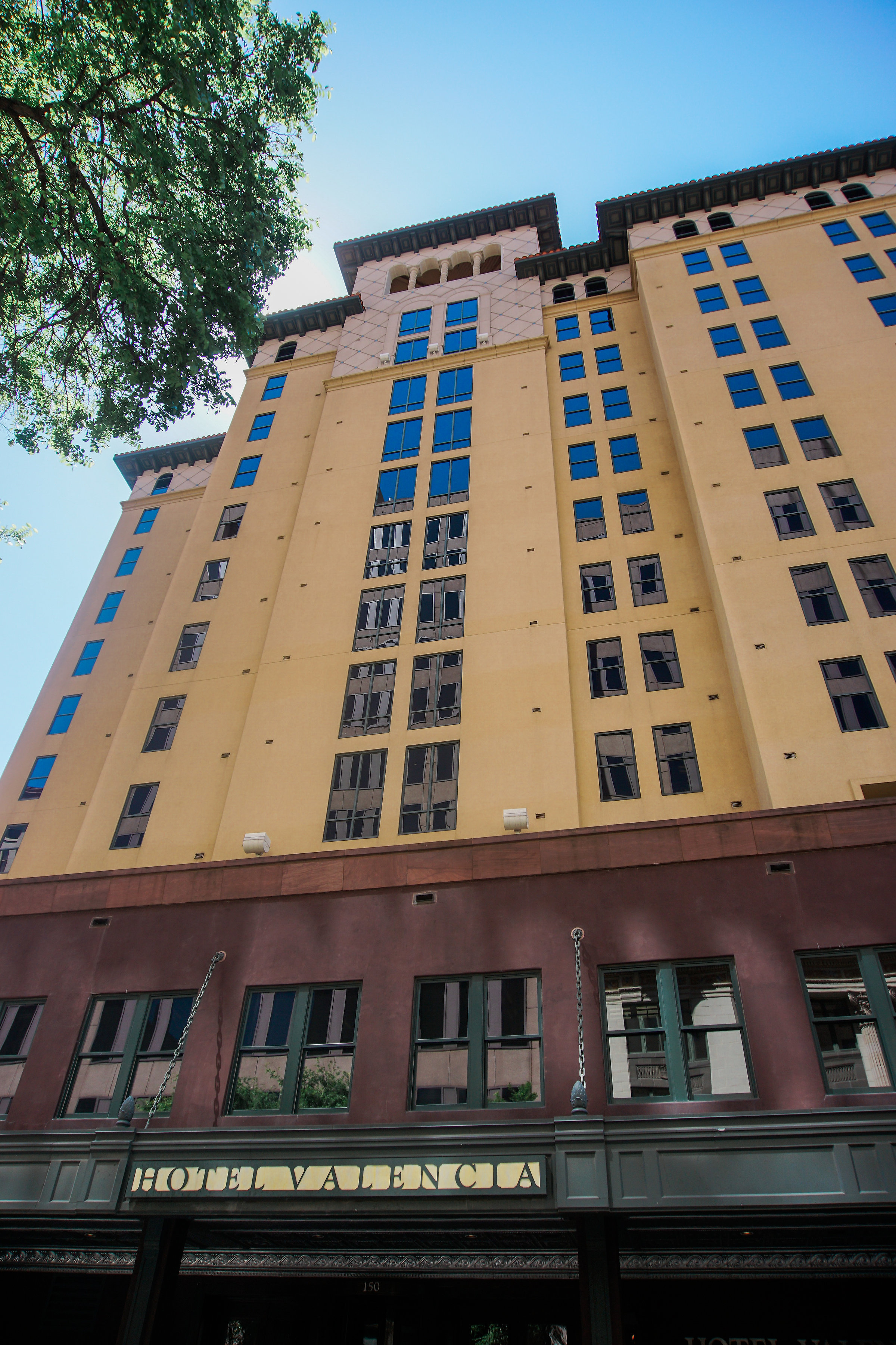 Hotel Valencia Riverwalk | San Antonio
